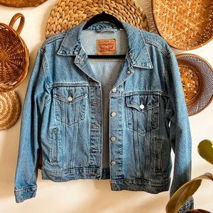Levi's Women's Trucker Jacket Size Large